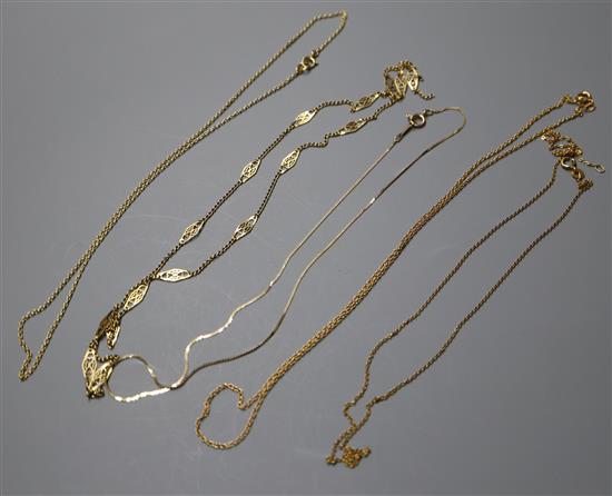 Two 18ct chains, two 14ct fine chains and one yellow metal chain(a.f.).